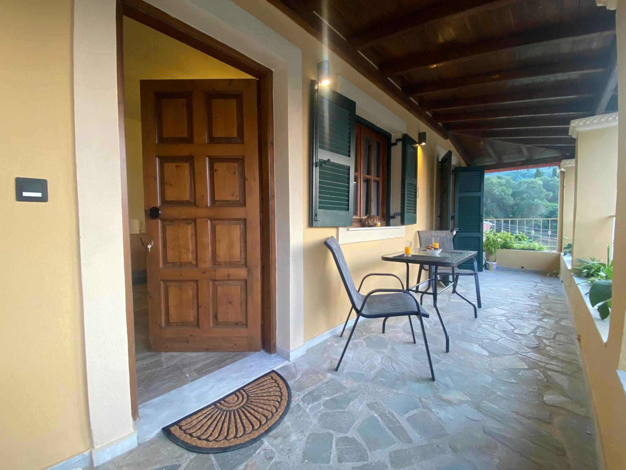 Alexandra'S Boutique House Villa Kato Garouna Luaran gambar